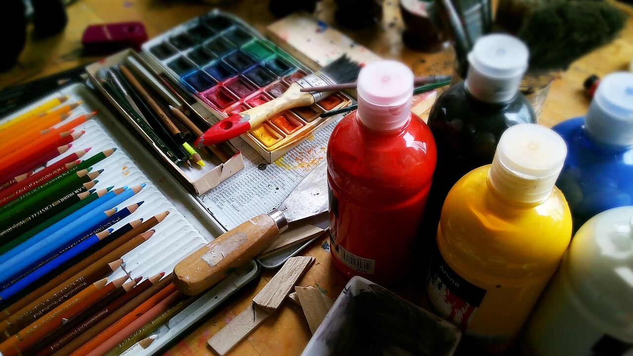 painting-911804_1280 (1).jpg